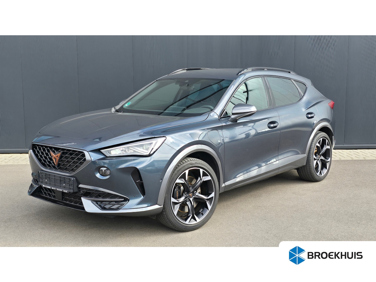 CUPRA Formentor - 1.4 e-Hybrid 245pk VZ Performance | 19" | Adaptive Cruise | Stuur & Stoelverwarming | Keyl - AutoWereld.nl