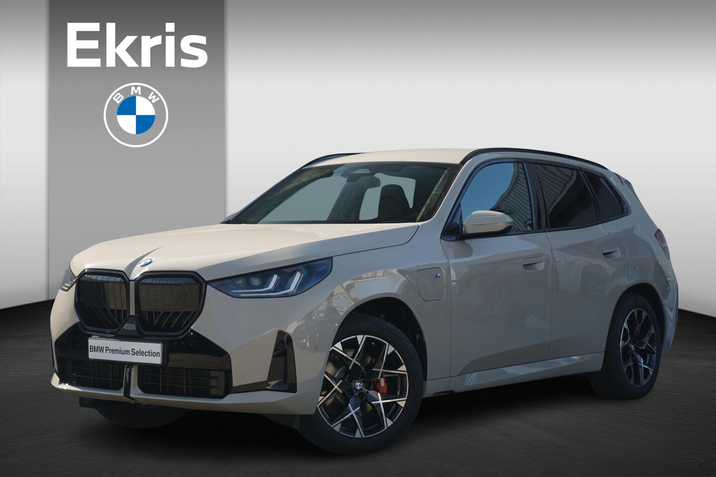 BMW X3 - 30e xDrive M Sport Pro | Trekhaak / Harman Kardon / Adaptieve LED koplampen / Stoel & Stuu - AutoWereld.nl