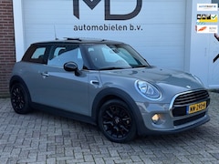 MINI Cooper - 1.5 Business - Panorama dak - Keyless -Navi