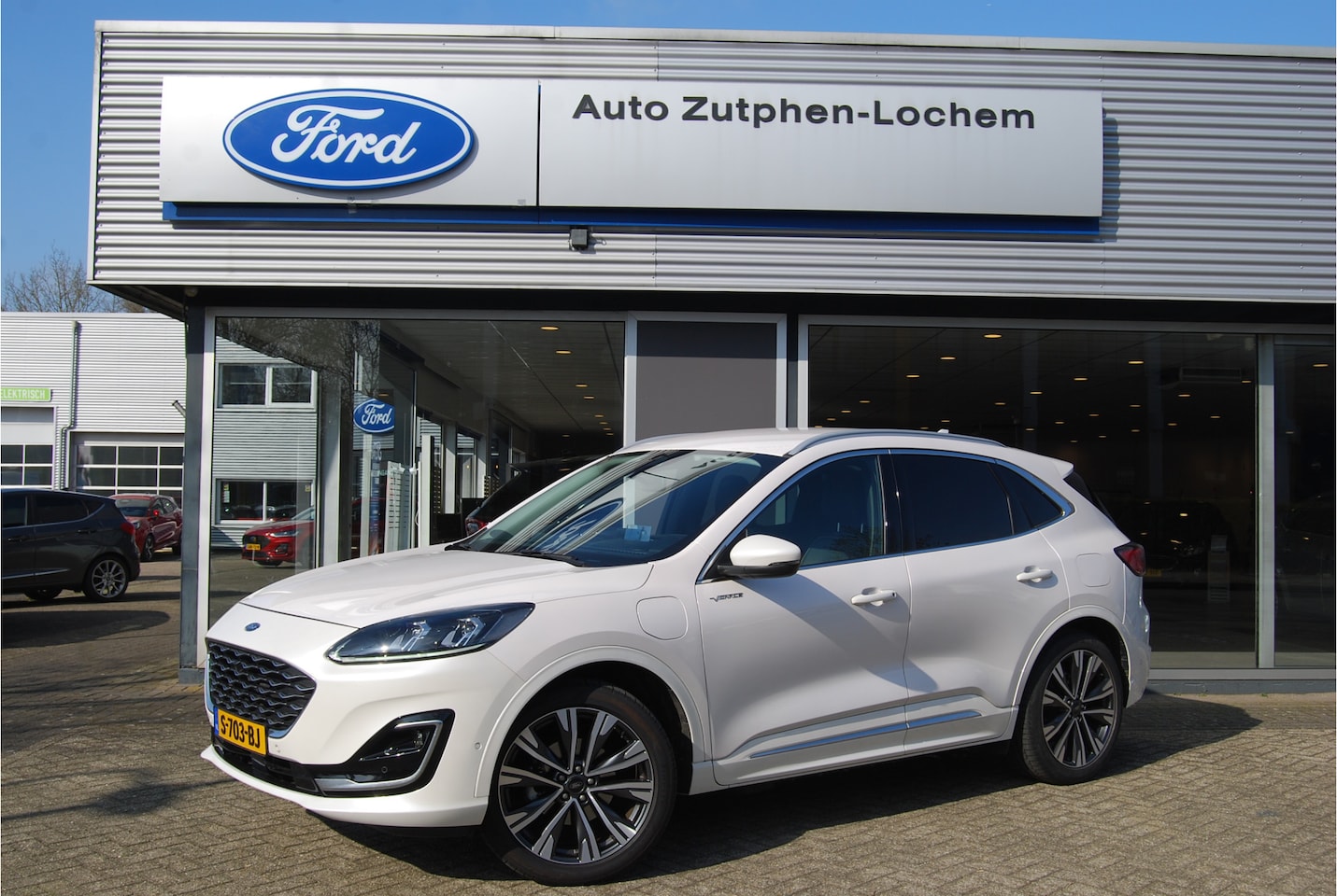Ford Kuga - 2.5 PHEV Vignale 225PK | ELEKR.TREKHAAK | 20 INCH | WINTERPACK | LED MATRIX | BLIS | HEAD - AutoWereld.nl