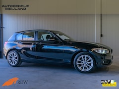 BMW 1-serie - 118i Centennial High Executive I M-sport I Automaat I Navi I Xenon I 17" I PDC I Clima I