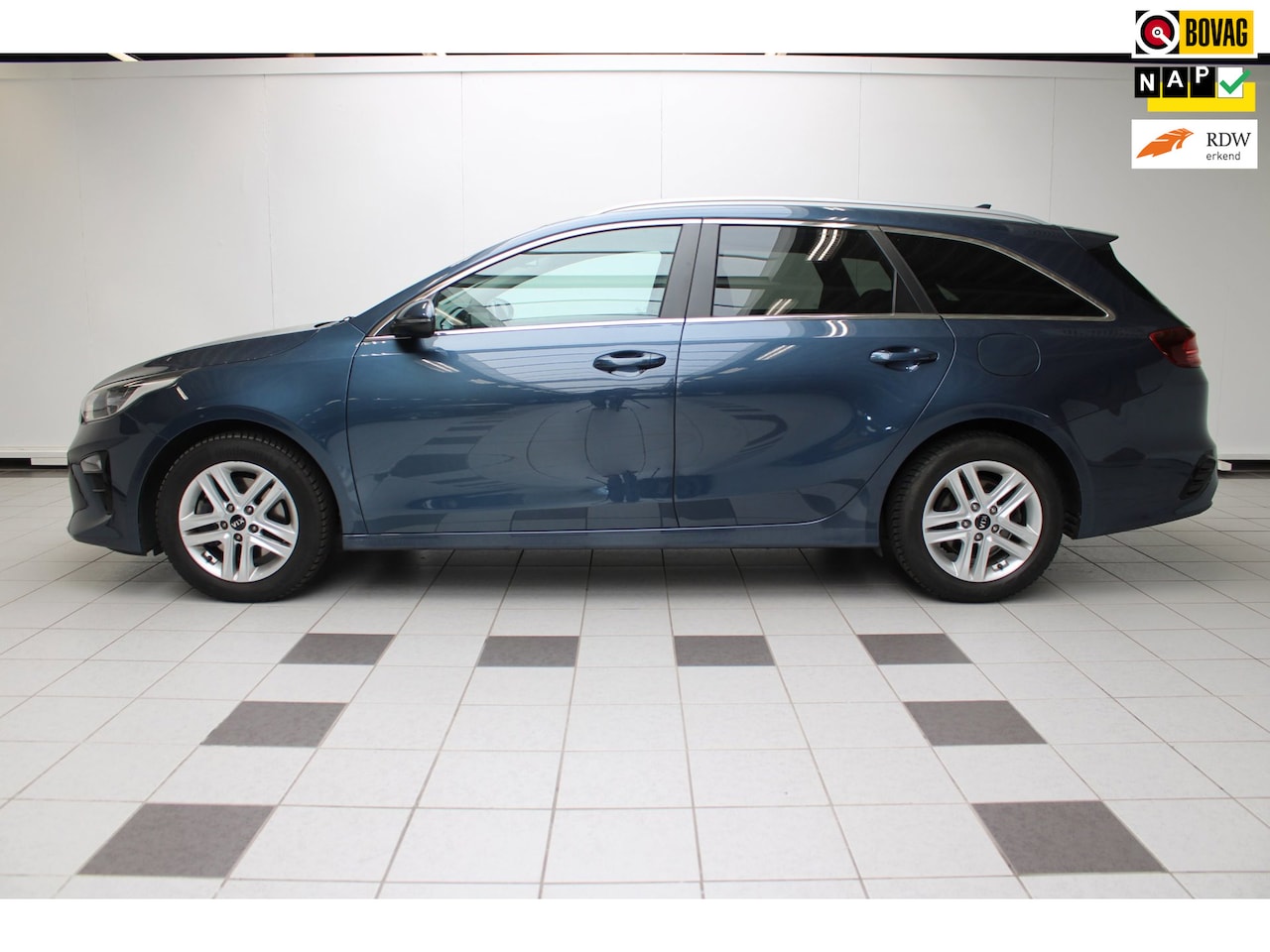Kia Cee'd Sportswagon - Ceed 1.5 T-GDi DynamicPlusLine - Camera, PDC, Carplay, Stoel- & Stuur verwarmd en NAP - AutoWereld.nl