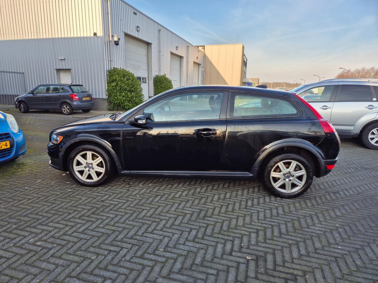Volvo C30 - 2.0 Momentum / APK 20-03-27 - AutoWereld.nl