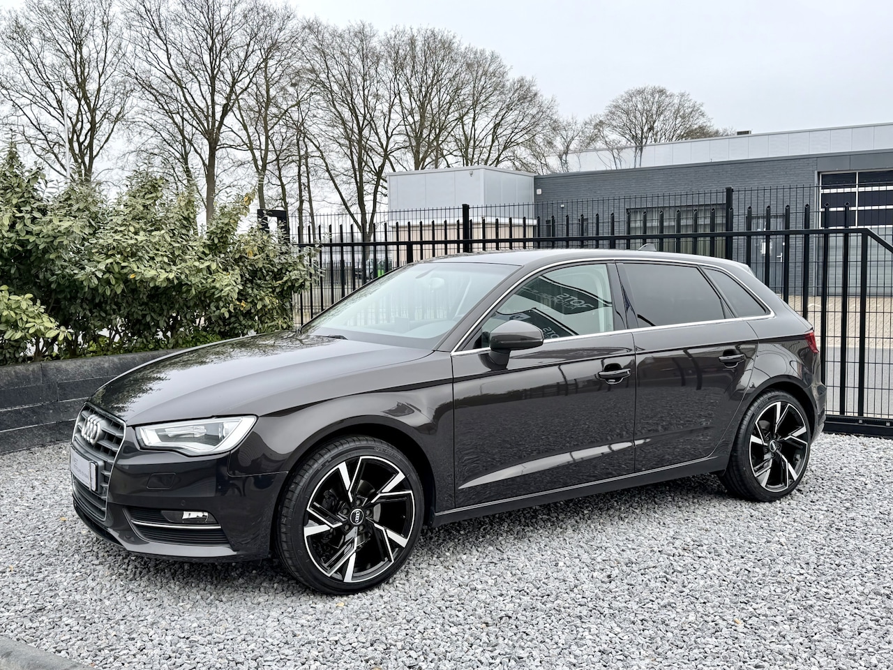 Audi A3 Sportback - 1.4 TFSI Ambition S-Tronic Leer|Xenon|PDC|Cruis|Media Bruin! - AutoWereld.nl