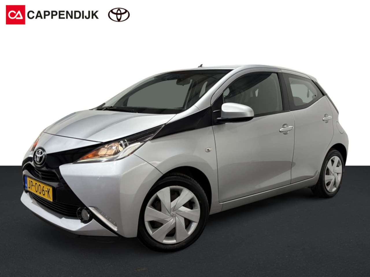 Toyota Aygo - 1.0 VVT-i x-play 1.0 VVT-i x-play - AutoWereld.nl