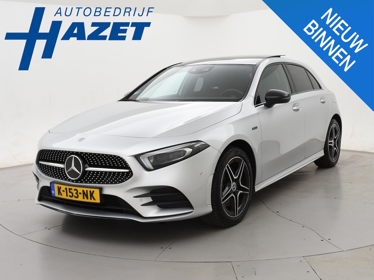 Mercedes-Benz A-klasse - 250e AMG SPORT + PANORAMA | MEMORY | TREKHAAK | SFEERVERLICHTING | CAMERA | STOELVERWARMIN - AutoWereld.nl