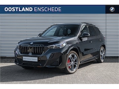 BMW X1 - xDrive25e M Sport Automaat / Trekhaak / Sportstoelen / M Adaptief onderstel / Comfort Acce
