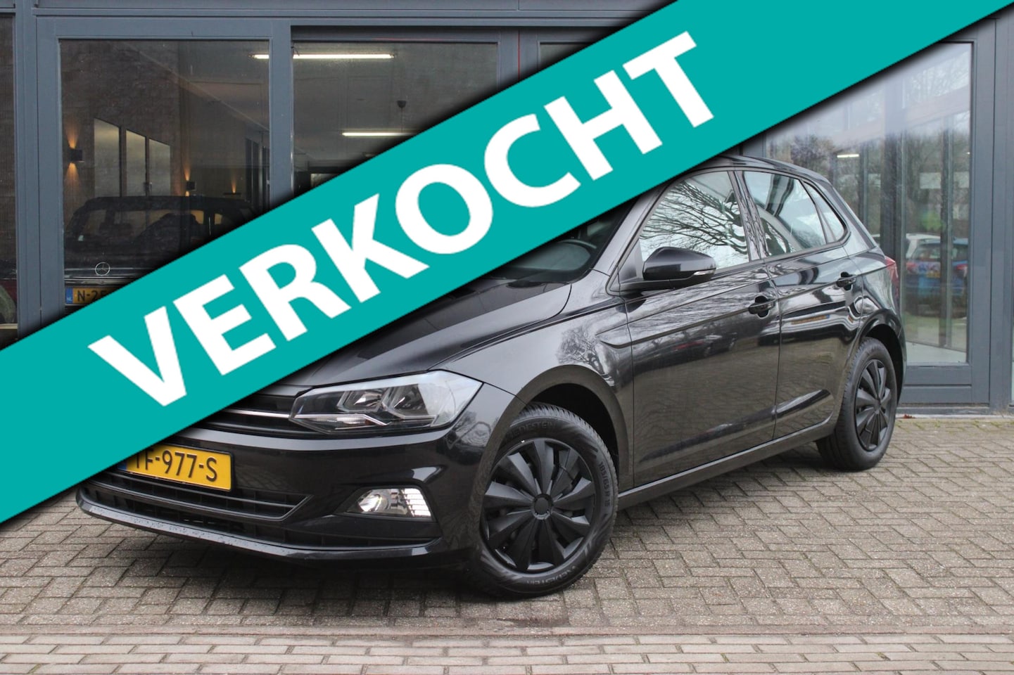 Volkswagen Polo - 1.0 TSI Comfortline | Adaptive-cruise | Carplay | Navigatie | ACC | Telefoonvoorbereiding - AutoWereld.nl