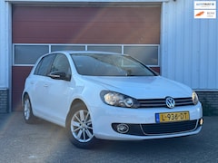Volkswagen Golf - 1.2 TSI Highline BlueMotion |2011| PANO |NAVI | CARPLAY |