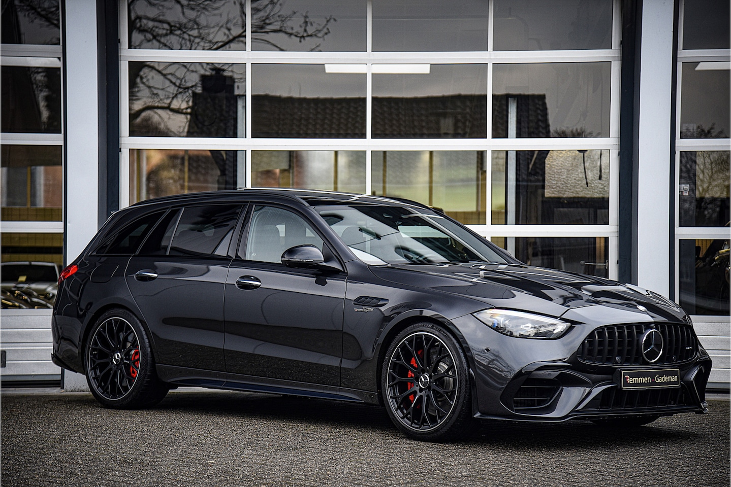 Mercedes-Benz C-klasse Estate - AMG 63 S E Performance Night Edition AMG 63 S E Performance Night Edition - AutoWereld.nl