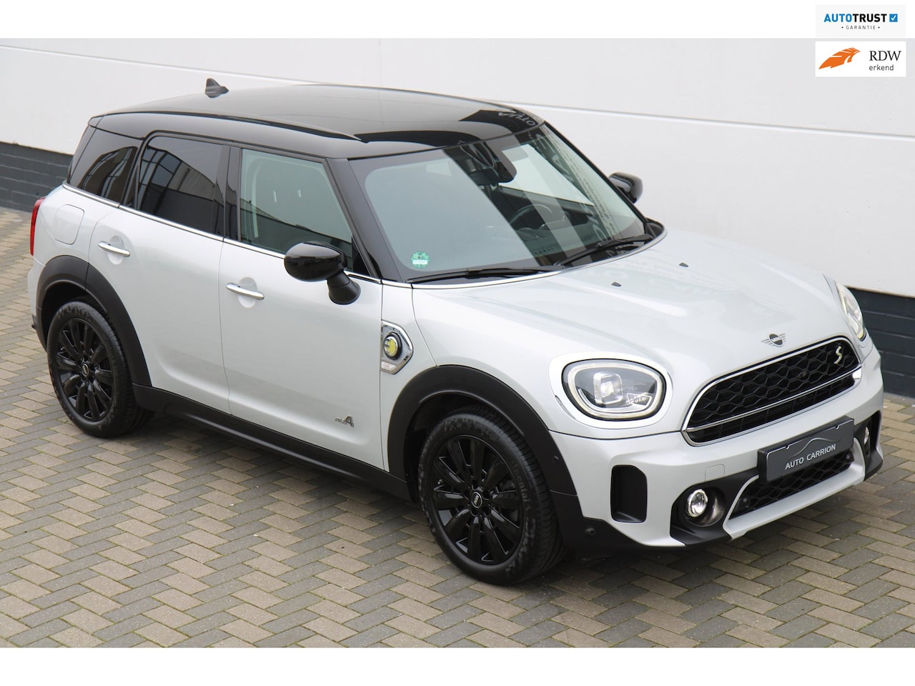 MINI Countryman - 1.5 Cooper S E ALL4 PHEV Navi LED Camera !! - AutoWereld.nl