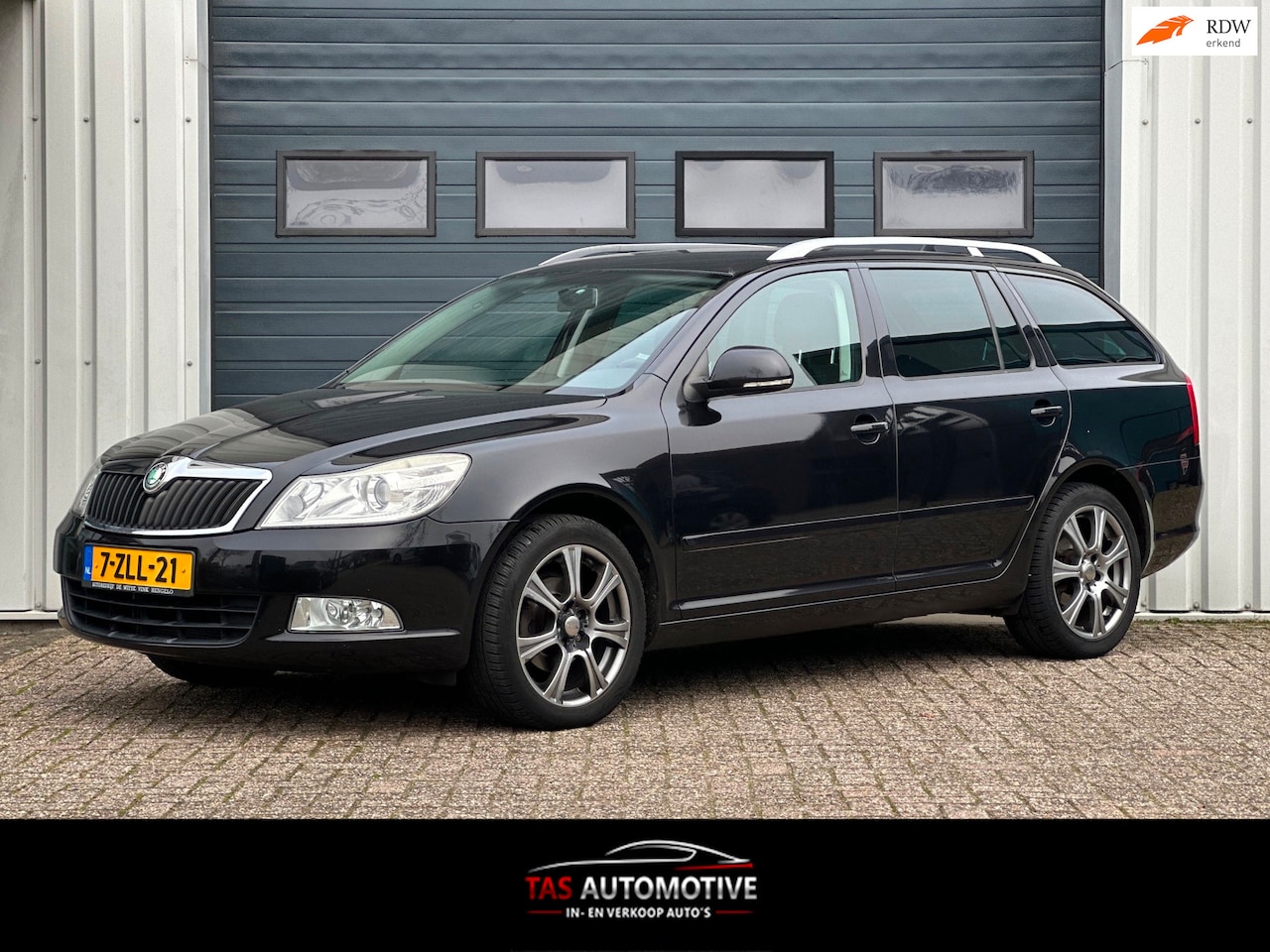 Skoda Octavia Combi - 1.4 TSI Ambition NAVI / CRUISE / CLIMA - AutoWereld.nl
