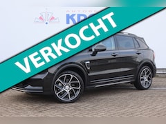 Lynk & Co 01 - 1.5 Plug -in hybrid I 360* Camera I Trekgewicht 1.800 KG I Panorama dak I Apple /Carplay I