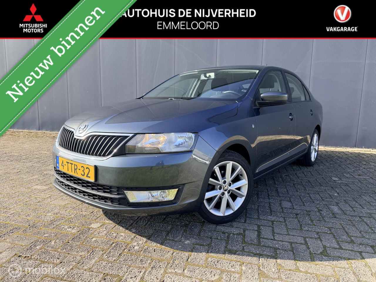 Skoda Rapid - 1.2 TSI Greentech Active 1.2 TSI Greentech Active - AutoWereld.nl