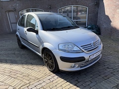 Citroën C3 - 1.4i Différence Automaat Airco/Cruise/Trekhaak