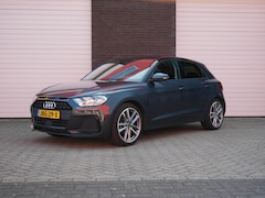 Audi A1 Sportback - S line 18’|Stoelverwarming| ACC| Caprlay| Virtual
