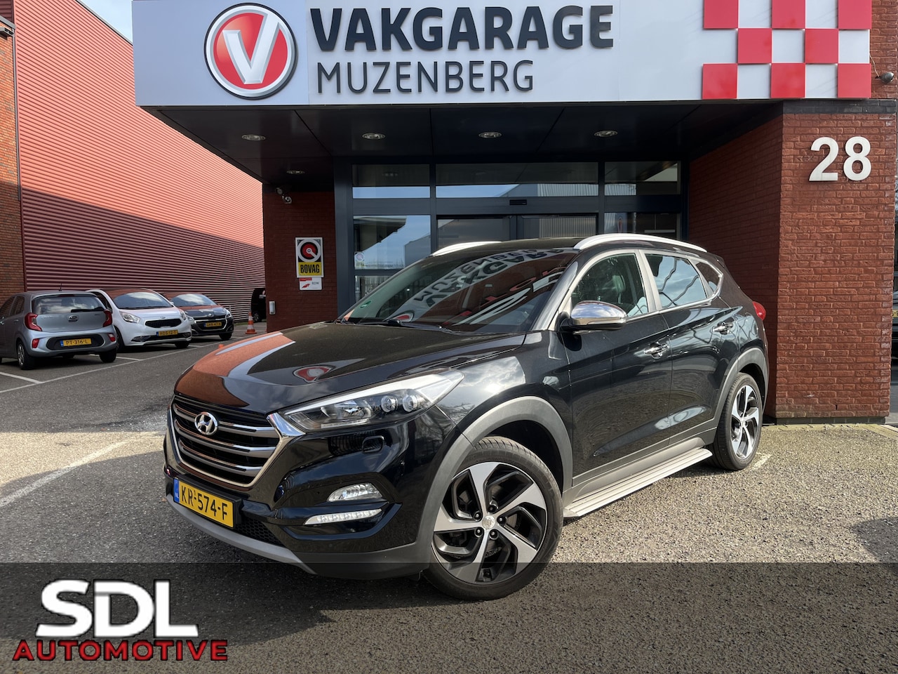 Hyundai Tucson - 1.6 T-GDi Premium // LEDER // ELEK. STOELEN+ACHTERKLEP // NAVI // CAMERA // STOELVERKOELIN - AutoWereld.nl