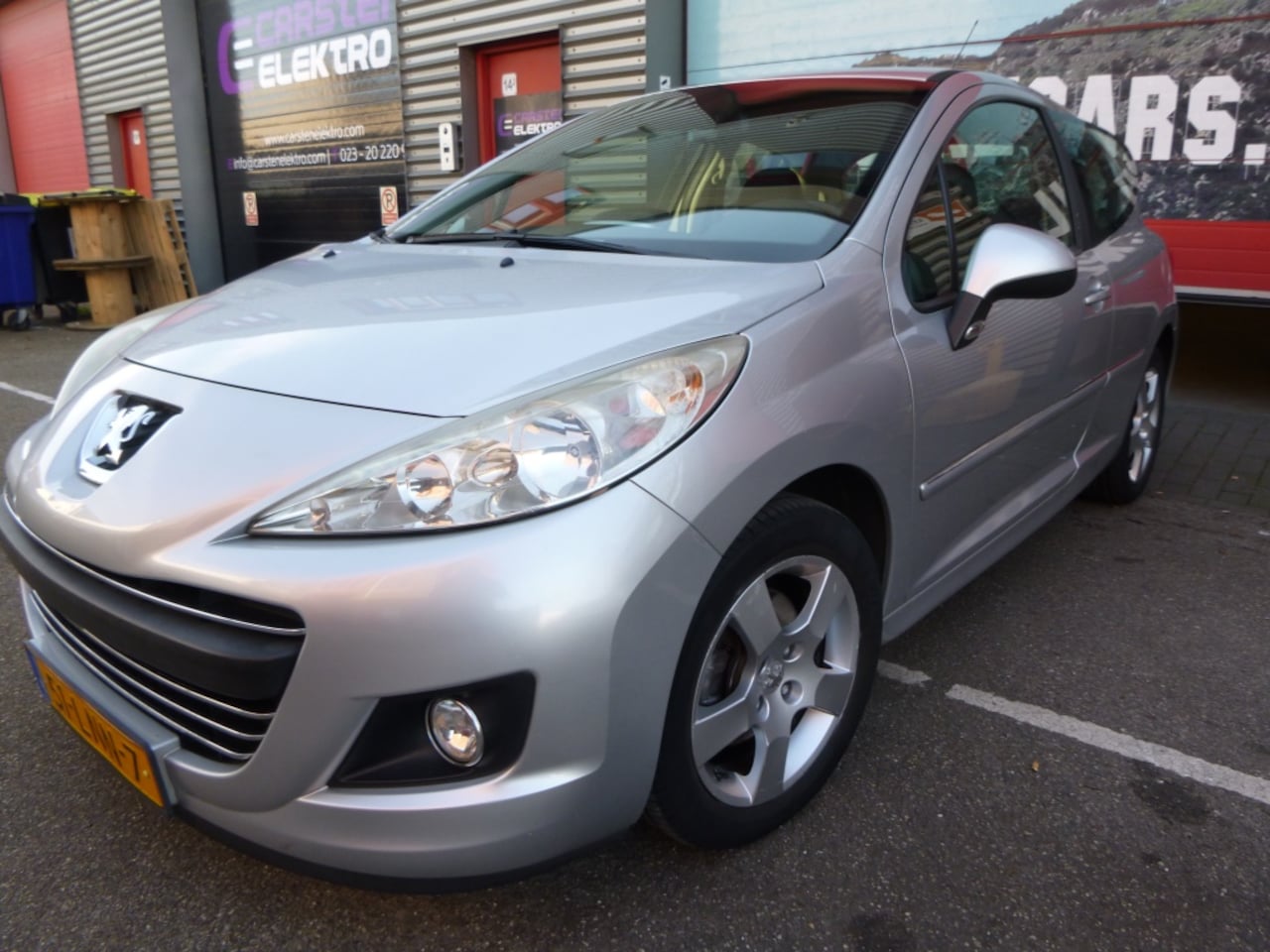 Peugeot 207 - 1.6 VTi Première 1.6 VTi Première,CLIMA,NAVI.CRUISE,etc. - AutoWereld.nl