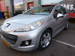 Peugeot 207 - 1.6 VTi Première, CLIMA, NAVI.CRUISE, etc