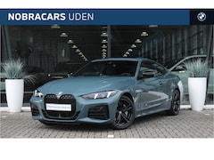 BMW 4-serie Coupé - 430i xDrive M Sport Automaat / Schuif-kanteldak / Achteruitrijcamera / Stoelverwarming / M