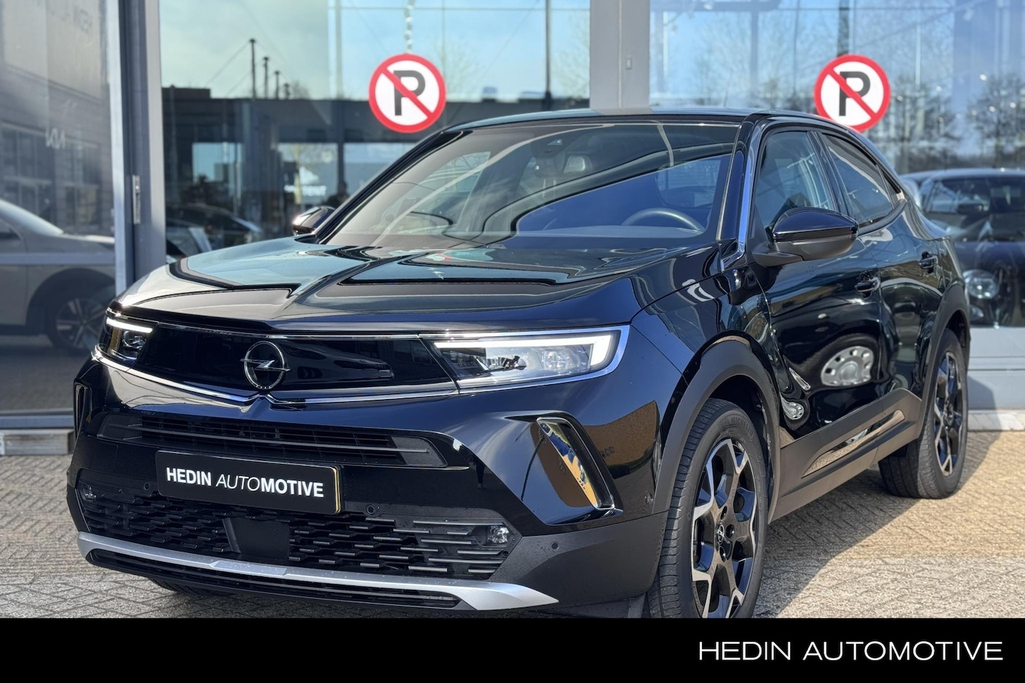 Opel Mokka Electric - Ultimate 50 kWh Alcantara | Winterpkket | 11kW lader | Navigatie | Carplay | Adaptive crui - AutoWereld.nl