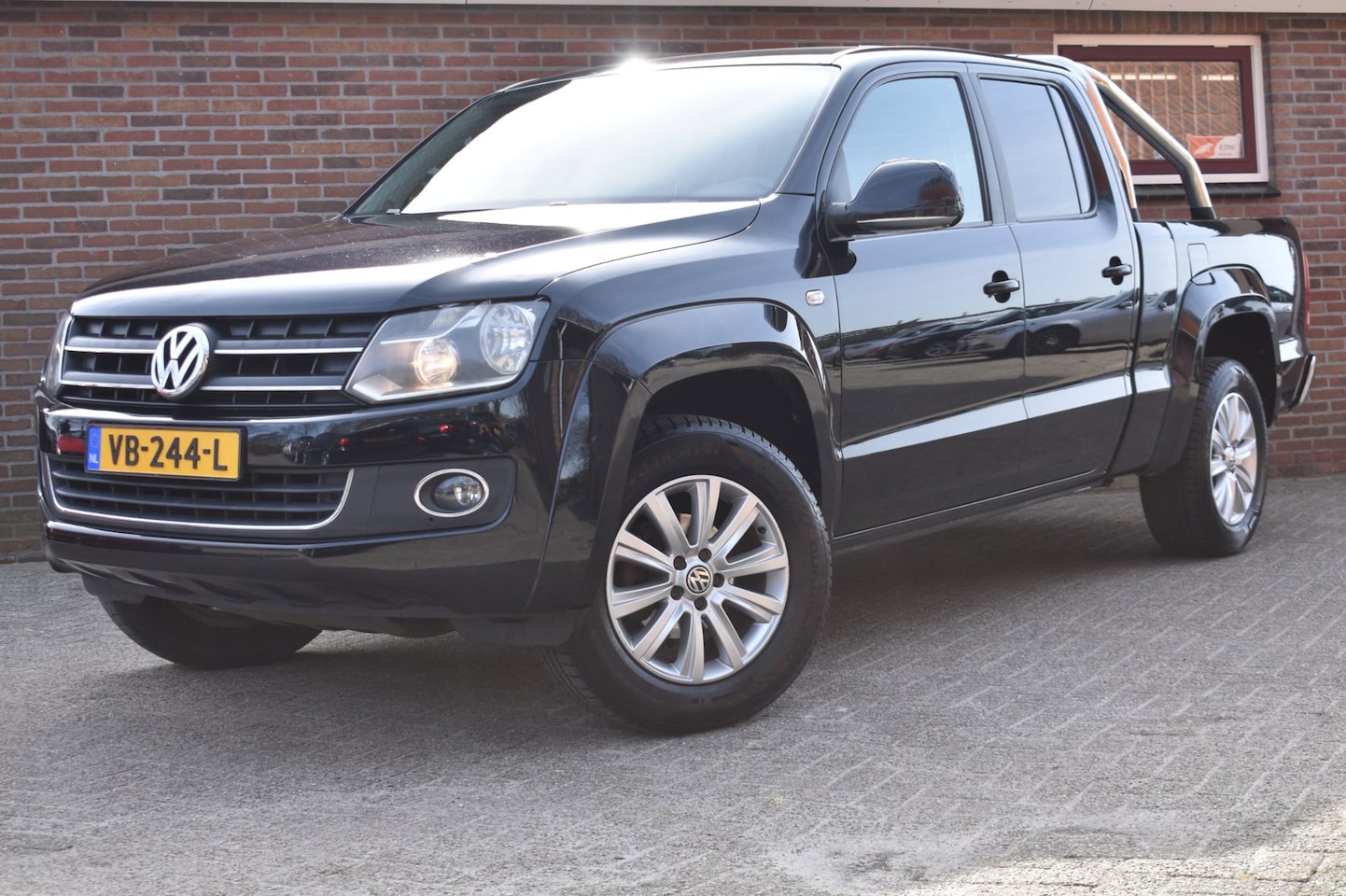 Volkswagen Amarok - 2.0 TDI 4Motion DC Highline '13 Leder Clima Cruise - AutoWereld.nl