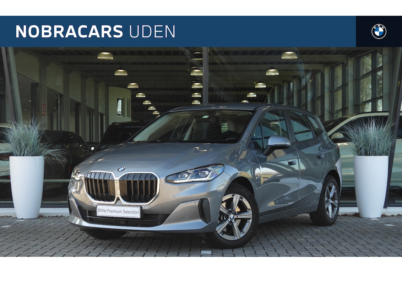 BMW 2-serie Active Tourer - 218i Automaat / Comfort Access / Adaptieve LED / Head-Up / Parking Assistant Plus - AutoWereld.nl