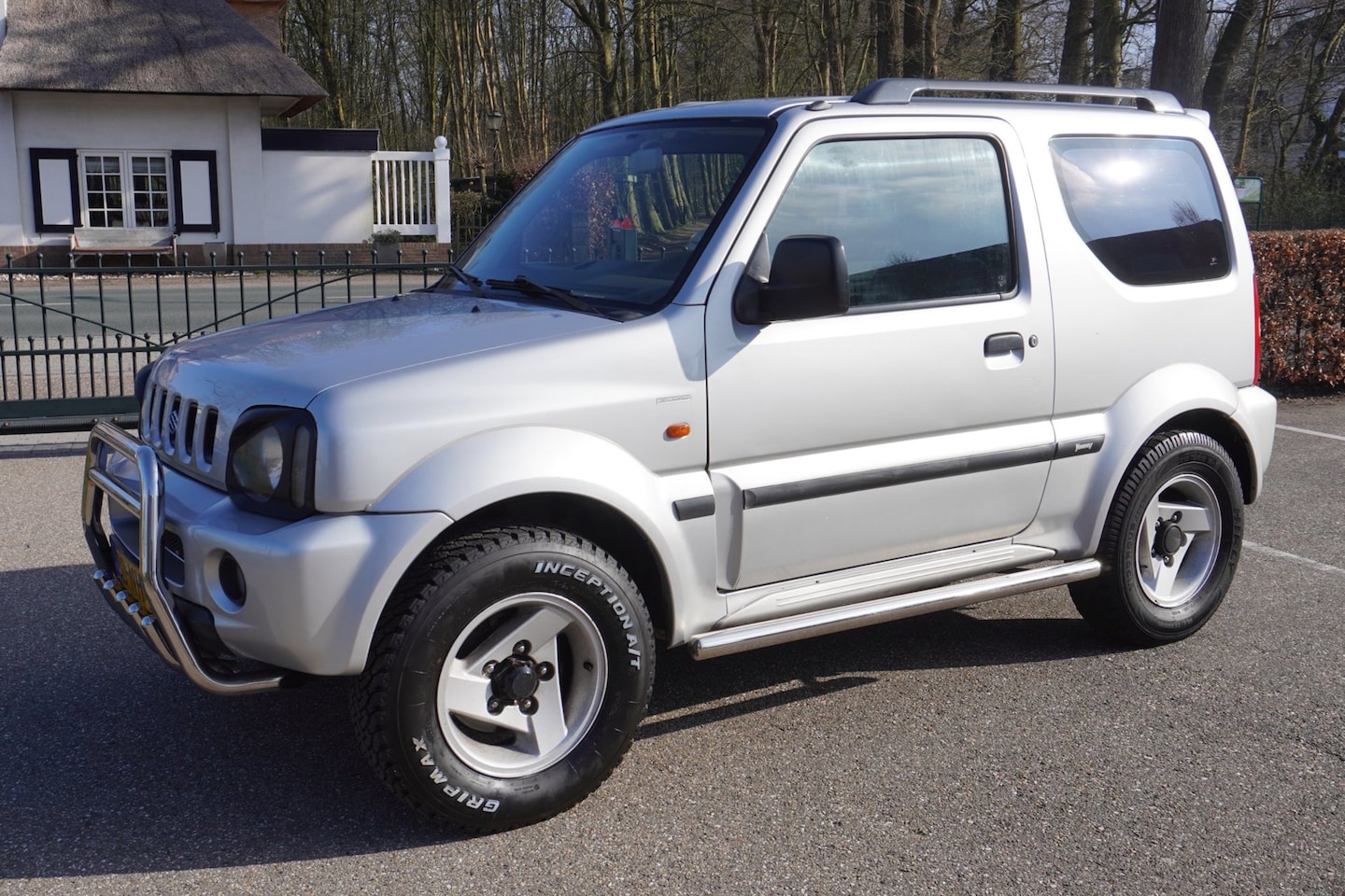 Suzuki Jimny - 1.3 S-Limited 1.3 S-Limited - AutoWereld.nl