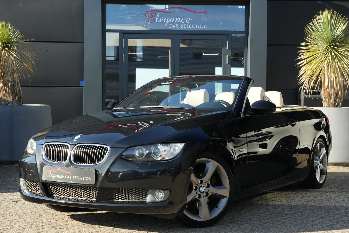 BMW 3-serie Cabrio - 335i High Executive 306pk Navigatie/Stoelverwarming/NL-Auto - AutoWereld.nl