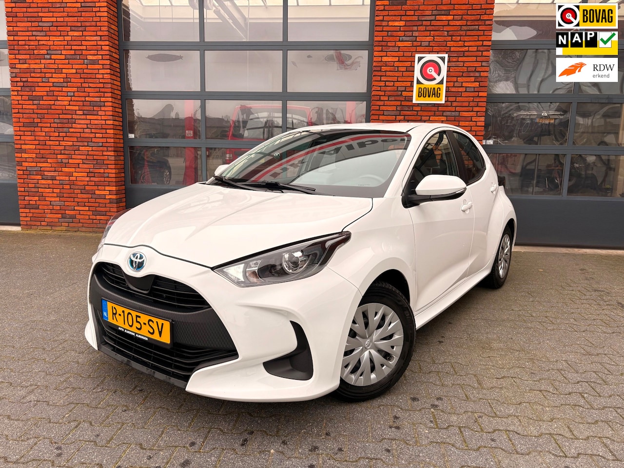 Toyota Yaris - 1.5 Hybrid Active|Camera|Apple Carplay|Android Auto| - AutoWereld.nl