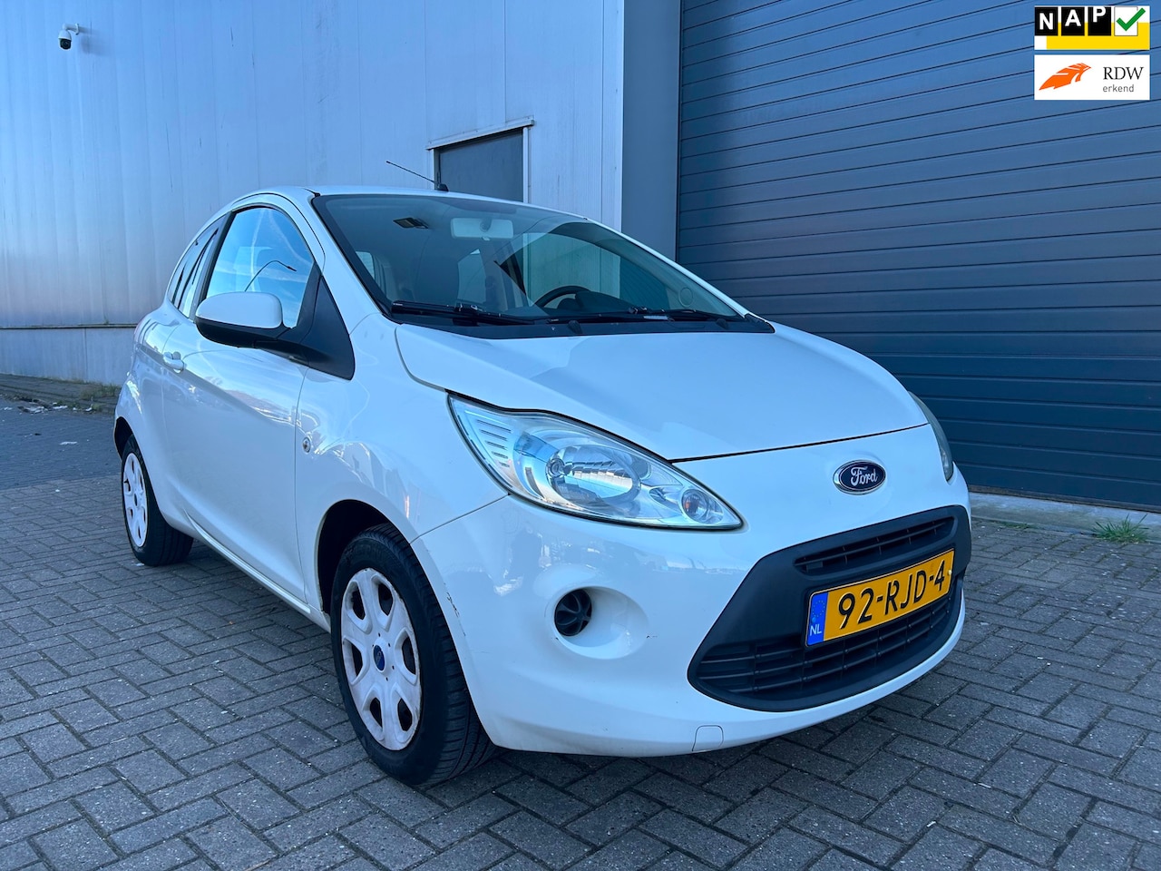 Ford Ka - 1.2i Comfort S/S AIRCO NAP APK 2011 - AutoWereld.nl