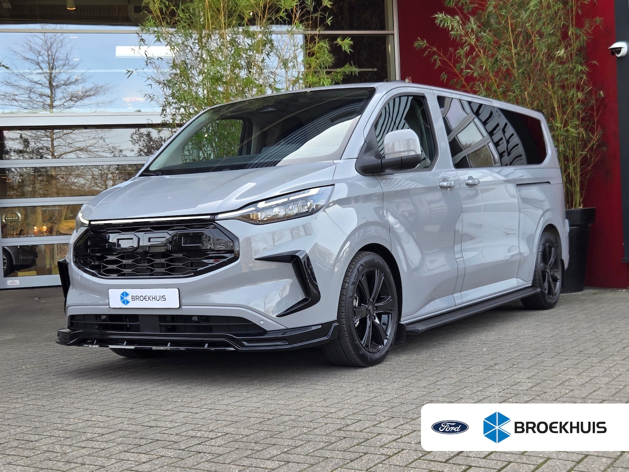 Ford Transit Custom - 320 2.0 TDCI L2H1 Limited Automaat Coast tot Coast LED | Black Pack | 2x Schuifdeur | 19" - AutoWereld.nl