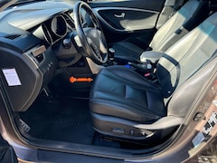 Hyundai i30 - 1.6 GDI i-Catcher Lederen Interieur | Multimediascherm