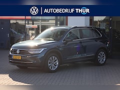 Volkswagen Tiguan - 1.5 TSI Life Business 110KW/150PK DSG, NL auto dealer onderhouden, Trekhaak, Navigatie, el