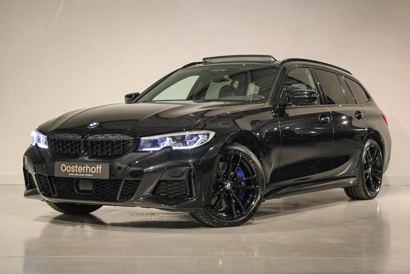 BMW 3-serie Touring - M340i xDrive High Executive | PANO|LASER - AutoWereld.nl