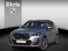 BMW X1 - xDrive30e M Sportpakket Pro | Comfort Pack | Glazen panoramadak | Driving Assistant Profes