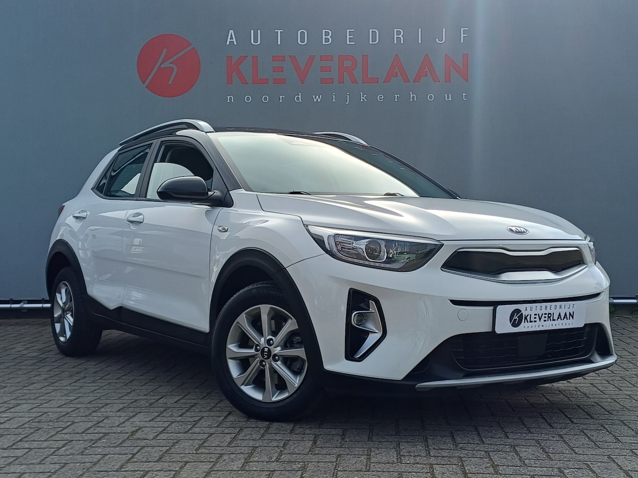 Kia Stonic - 1.0 T-GDi MHEV DynamicLine Wij bieden ook financiering mogelijkheden aan. - AutoWereld.nl