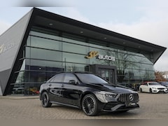 Mercedes-Benz A-klasse - A250e AMG 218pk Hybrid Panoramadak *SOH 96%* Night pakket Widescreen Sfeerverlichting 19"