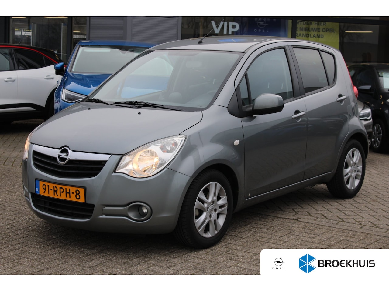 Opel Agila - 1.2 Edition | Airco | Lichtmetalen velgen 15" | Radio-CD/MP3 speler - AutoWereld.nl