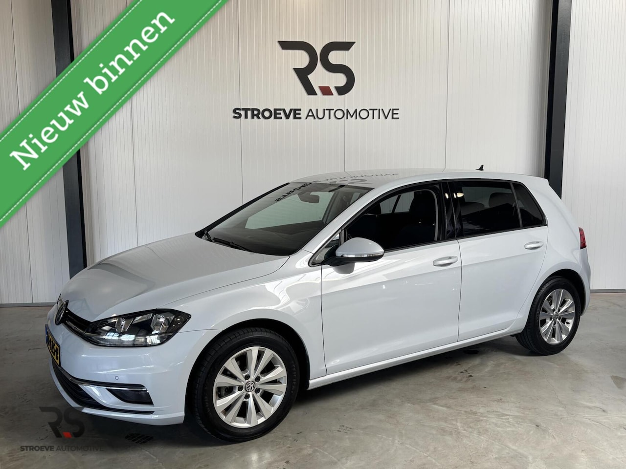 Volkswagen Golf - 1.0 TSI 115 pk Comfortline Buss | Navi | PDC | Clima | ACC | CarPlay | Privacy Glass | - AutoWereld.nl