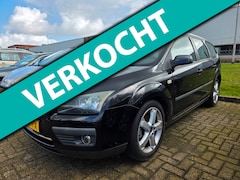 Ford Focus Wagon - 1.6-16v edition AIRCO/cruise