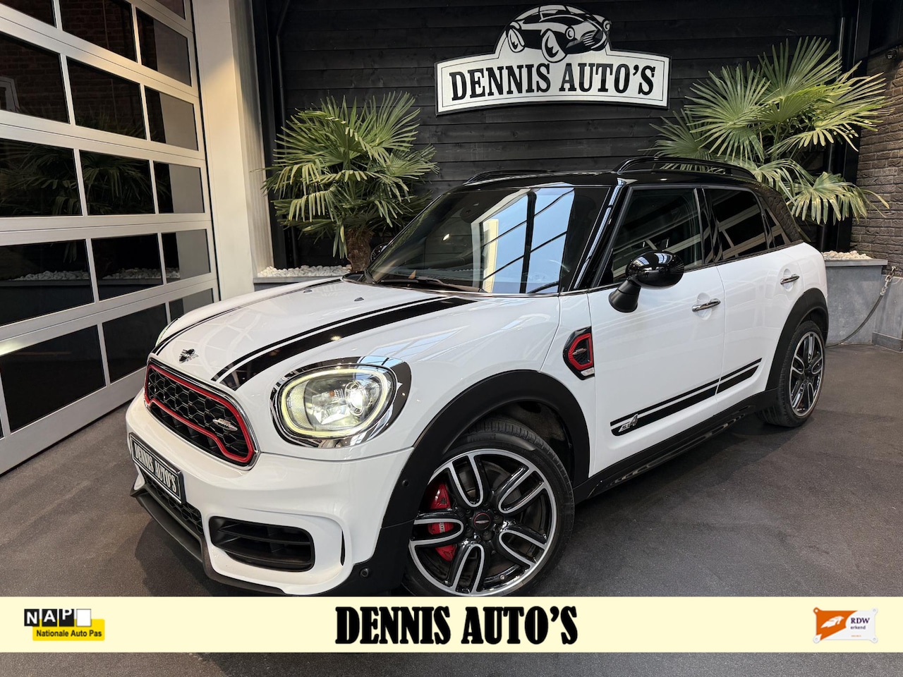 MINI Countryman - Mini 2.0 John Cooper Works ALL4 Chili Full Options pano - AutoWereld.nl