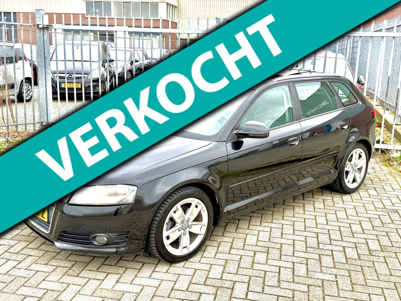 Audi A3 Sportback - 1.8TFSI Attraction Business Edition AUTOMAAT! PANORAMA l APPLE CARPLAY l AIRCO ECC l STOEL - AutoWereld.nl