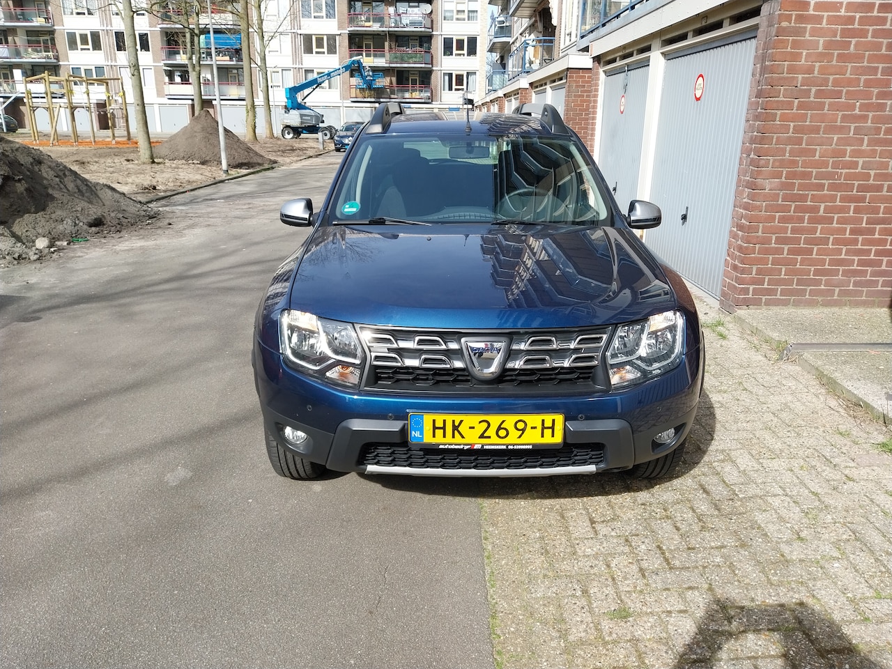 Dacia Duster - 1.2 Tce 4x2 10th Anniversary Nette duster met weinig  km - AutoWereld.nl