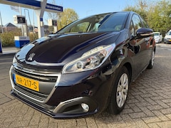 Peugeot 208 - 1.2 PureTech Blue Lion / Parkeersensoren / Navi / Airco / Bluetooth