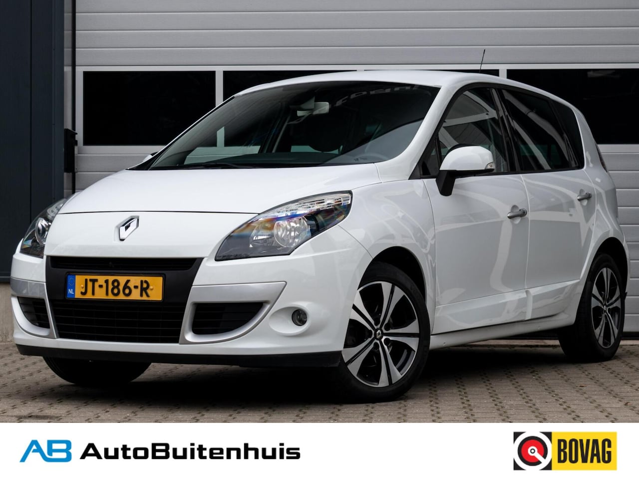 Renault Scénic - 2.0 Bose|TREKHAAK|LEDER|NAVI|CLIMATE|CRUISE|PDC - AutoWereld.nl