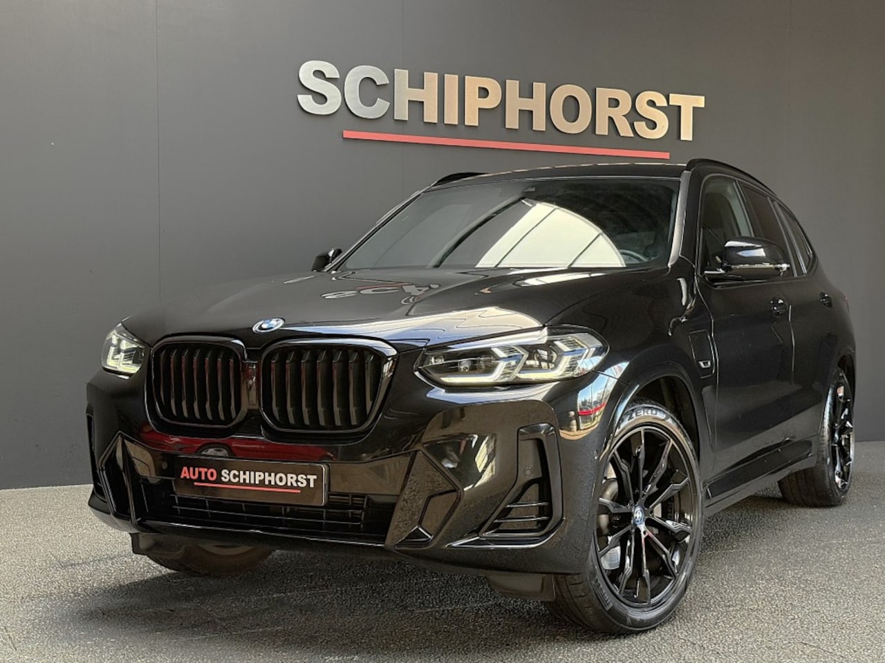 BMW X3 - xDrive30e M-Sport leer HUD elec Stoelen20 inchtrekhaakLaser Led - AutoWereld.nl