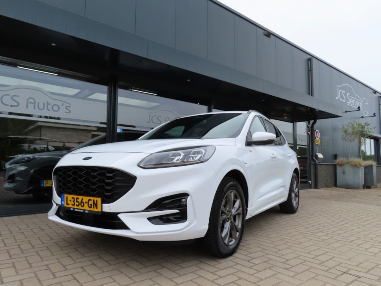Ford Kuga - 2.5 PHEV ST-LINE X Led Navi 18 Inch Trekhaak 2021 - AutoWereld.nl