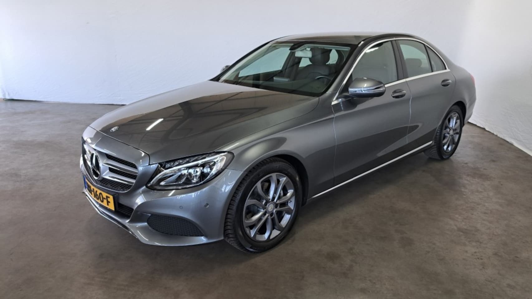 Mercedes-Benz C-klasse - 180 CGI Bleu Efficiency Business Class Avantgarde NL - AutoWereld.nl