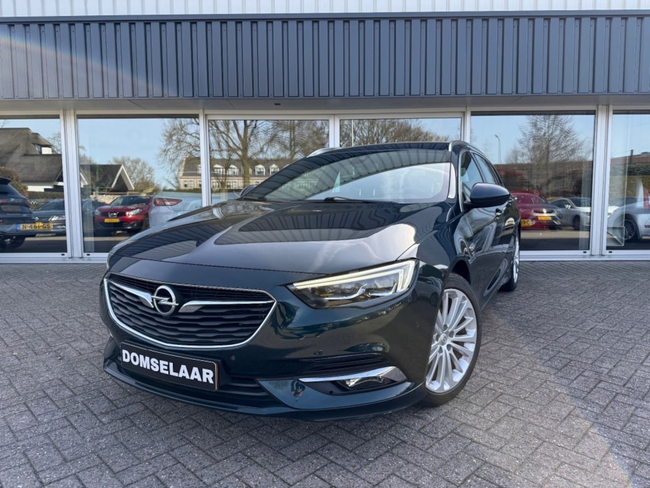 Opel Insignia - 1.5 Turbo Business Executive - AutoWereld.nl